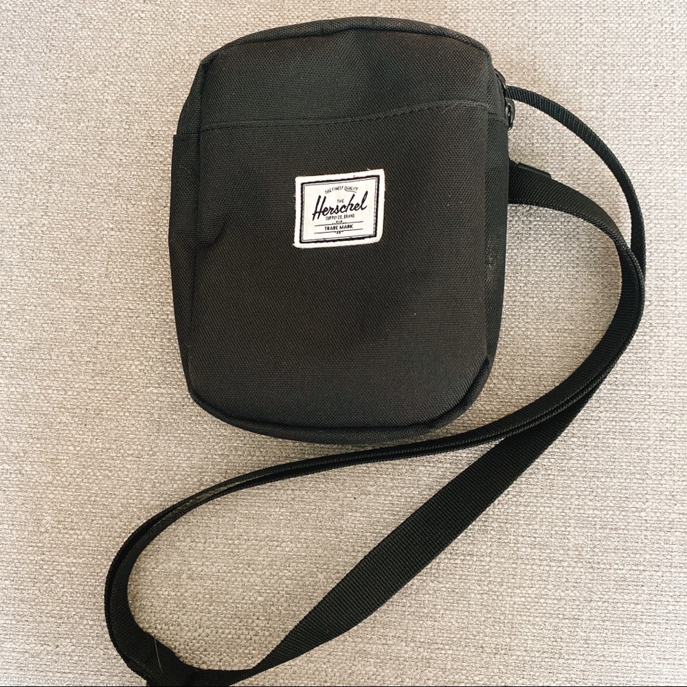Herschel Cruz Crossbody bag